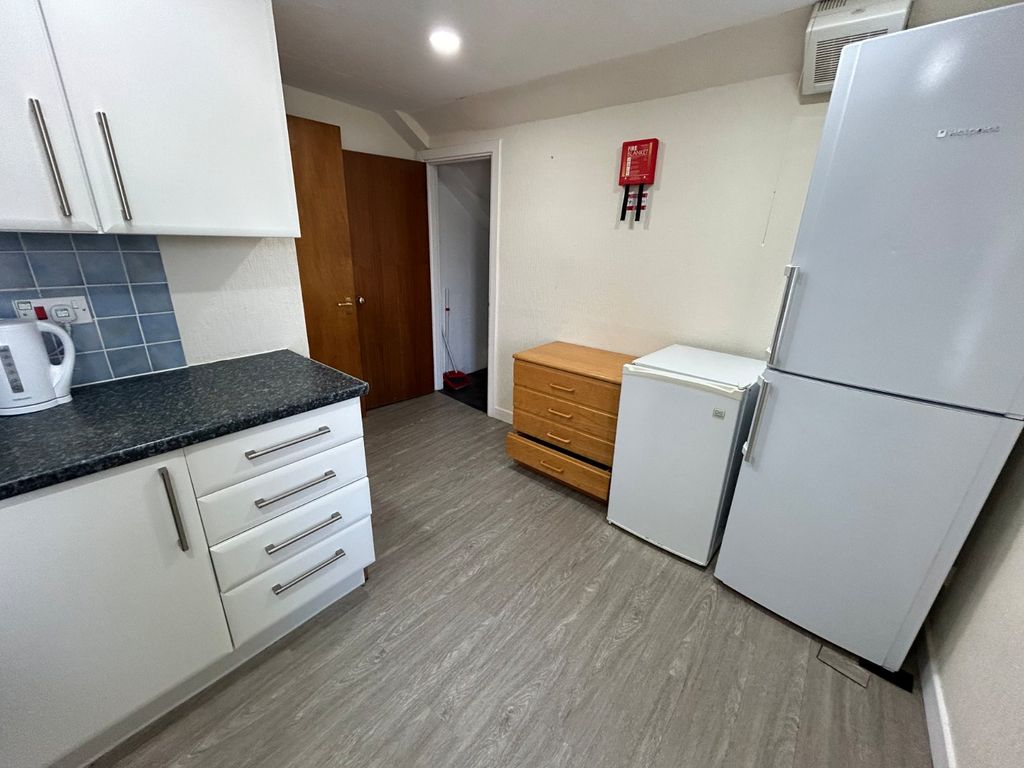 Property photo 3 of 16 Photo 3