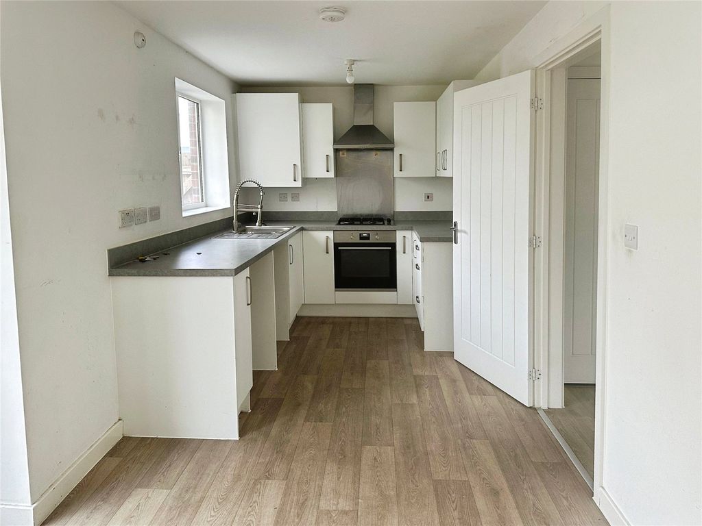 Property photo 2 of 13 Picture No. 28