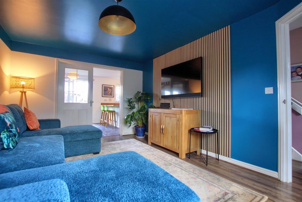 Property photo 2 of 17 Bc5.Jpg