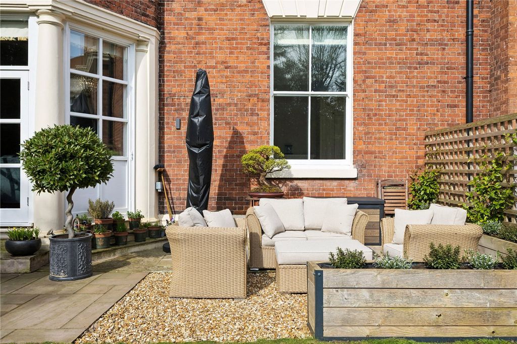 Additional image 18 of 2 bed flat for saleTownsend Way, Christleton, Chester, Cheshire CH3