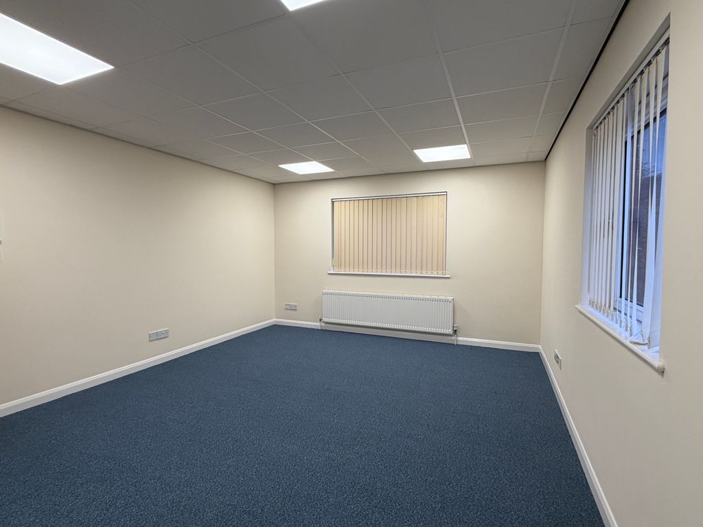 Property photo 3 of 4