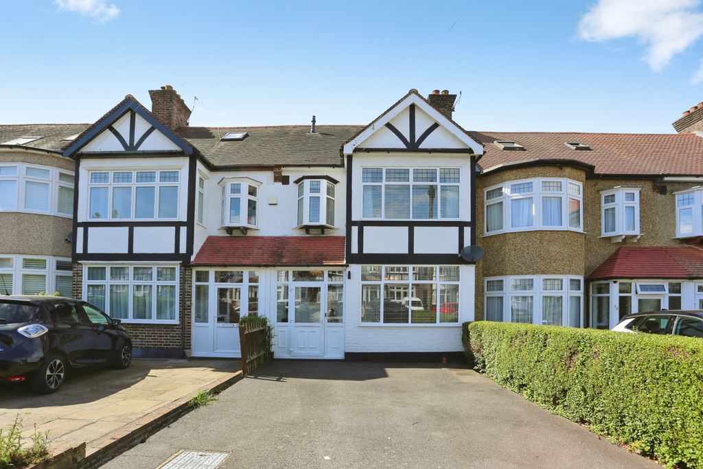Property photo 1 of 17
