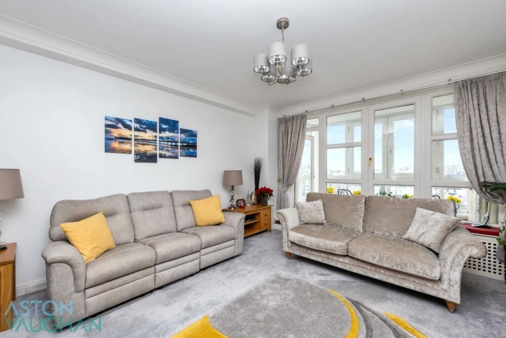 Property photo 3 of 20 4530643