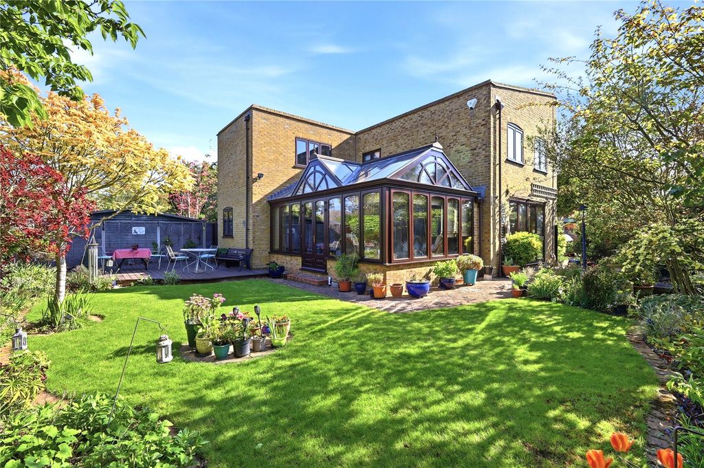 Property photo 1 of 28 Picture No. 95