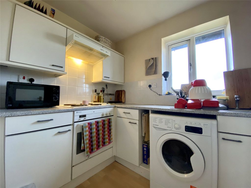 Property photo 2 of 9 Picture No. 16