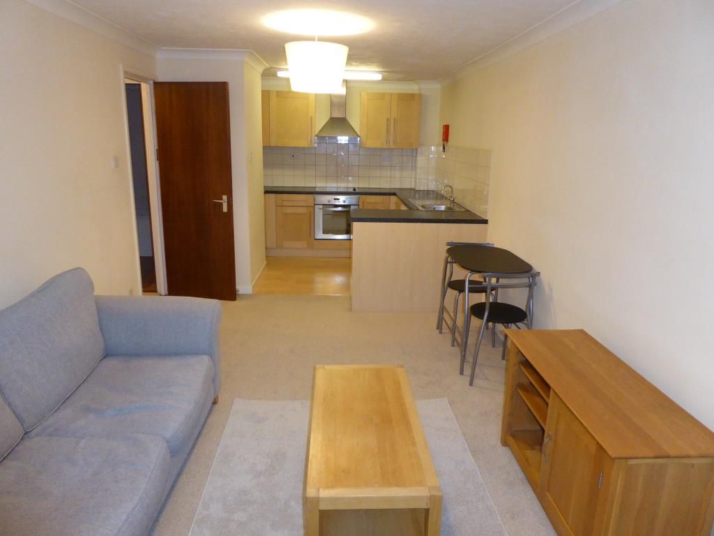 Property photo 3 of 8