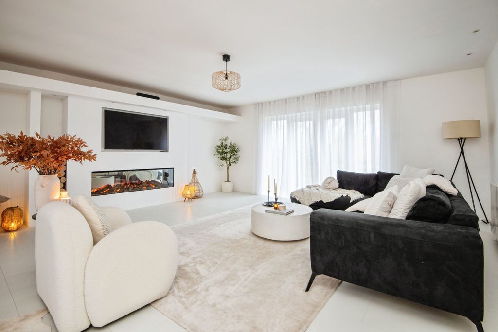 Property photo 3 of 35 _Npp0616