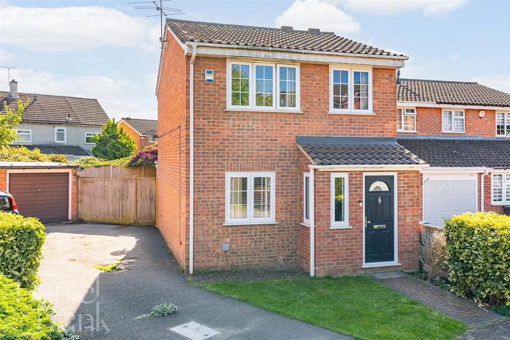 Property photo 1 of 29