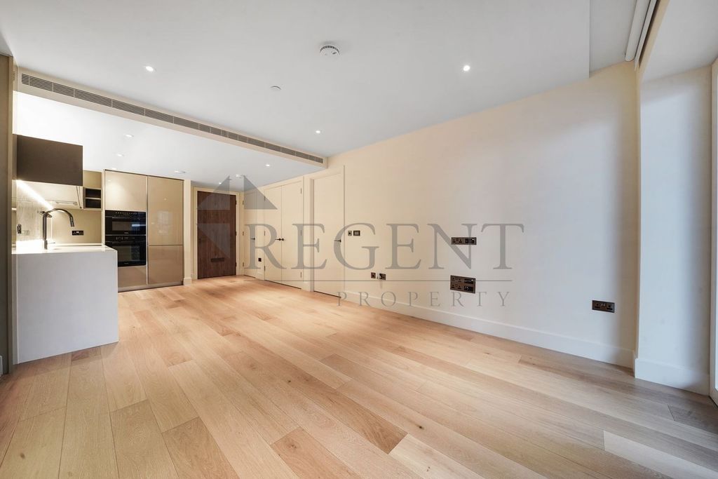 Property photo 3 of 17 Open Plan