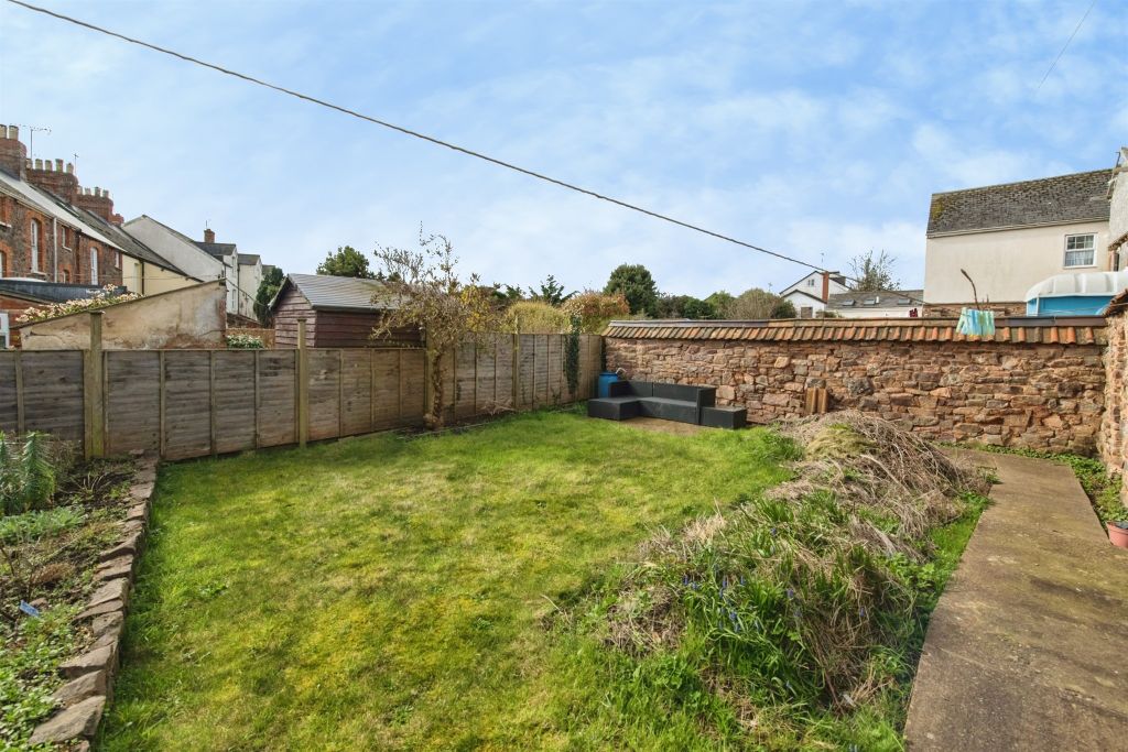 Property photo 2 of 10