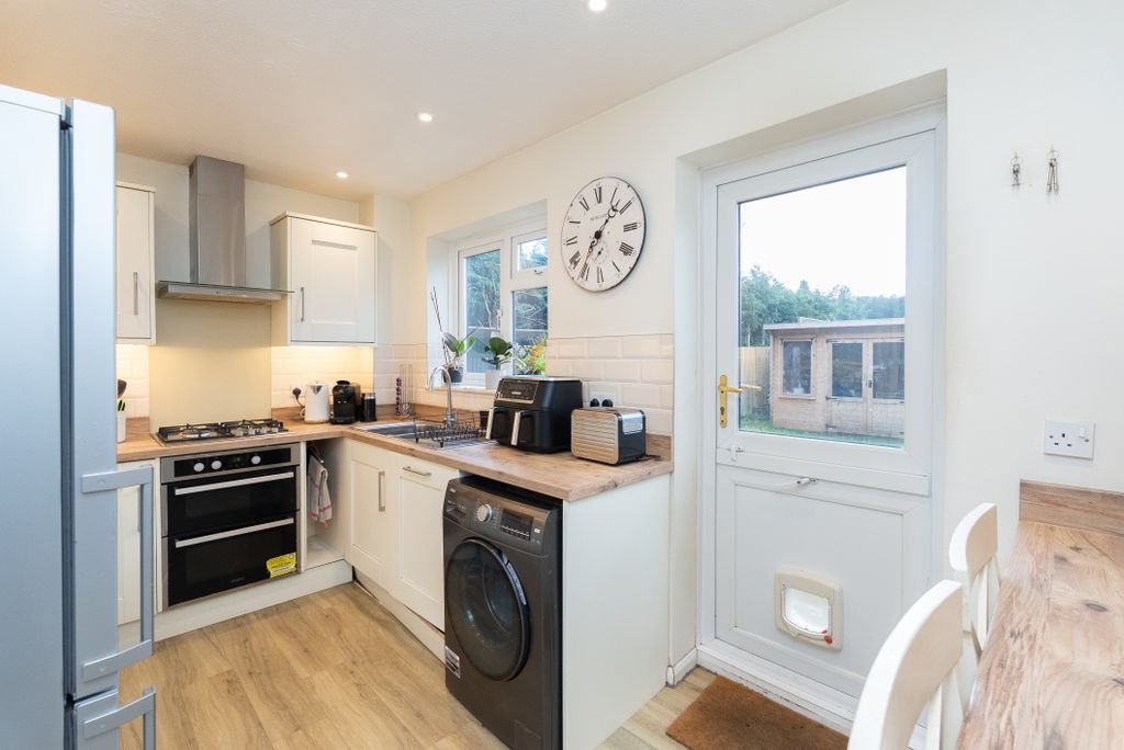 Property photo 1 of 12 Dsc04892