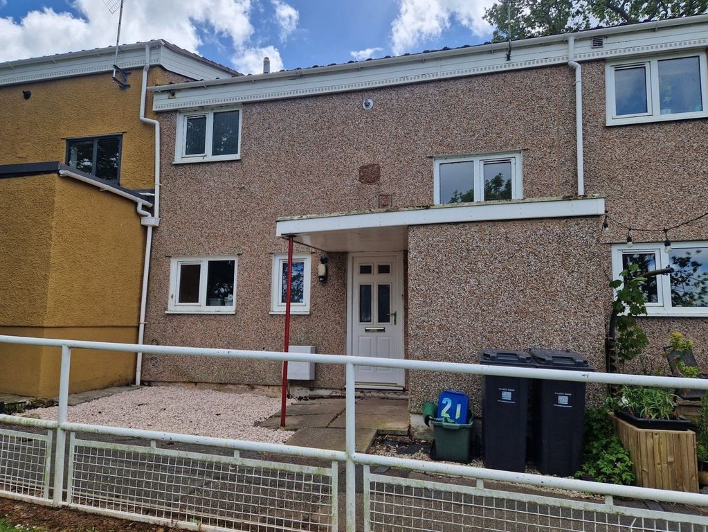 Property photo 1 of 13