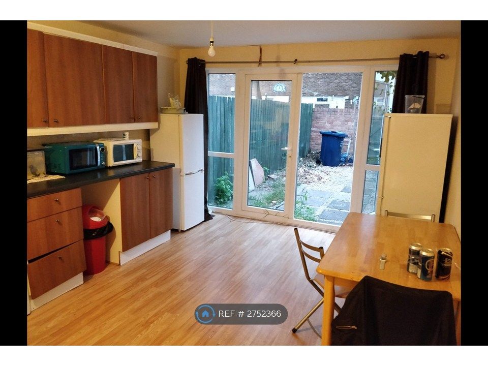 Property photo 2 of 15 Kitchen/Living Area