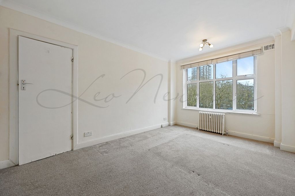 Property photo 3 of 8