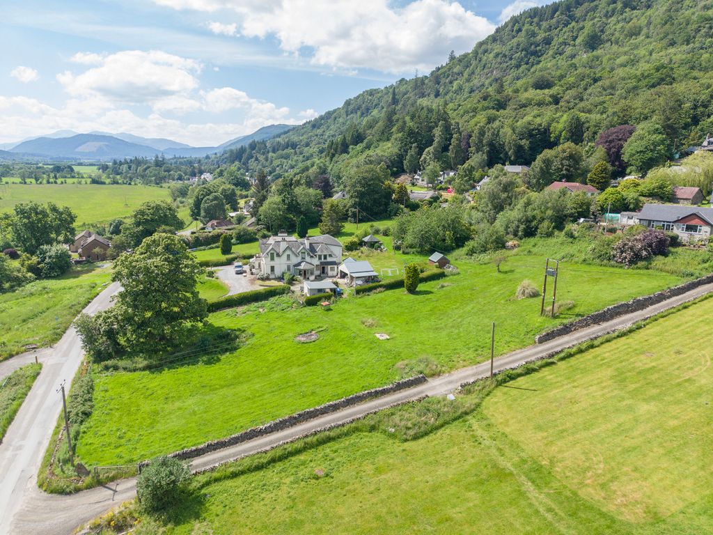 Property photo 2 of 4