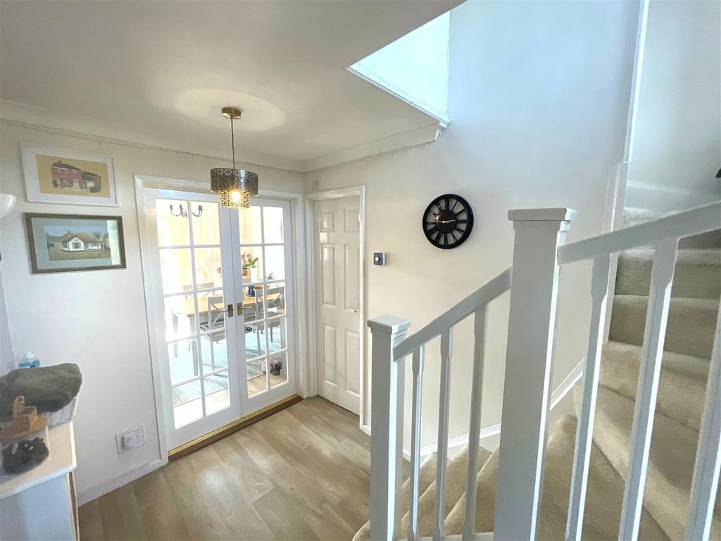Property photo 3 of 16 8.Jpg
