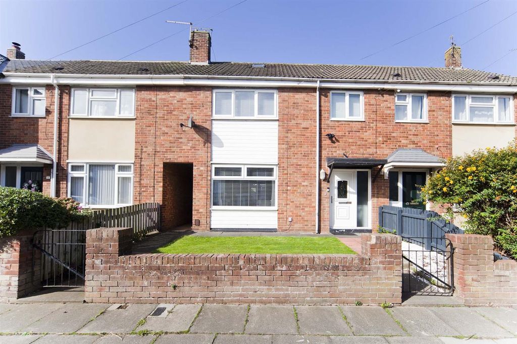 Property photo 1 of 25