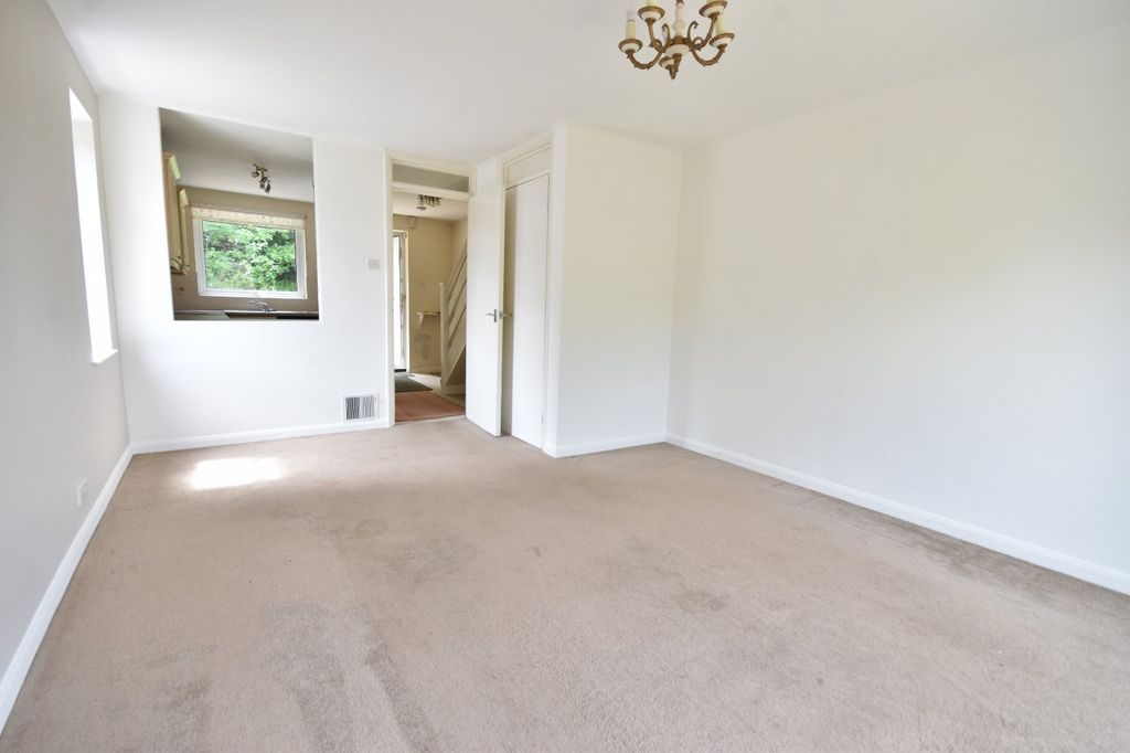 Property photo 2 of 11 Picture No. 22