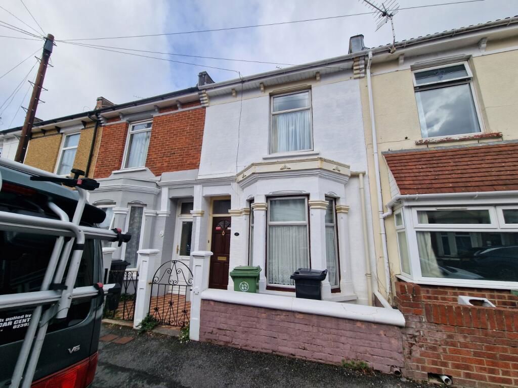 Property photo 1 of 8