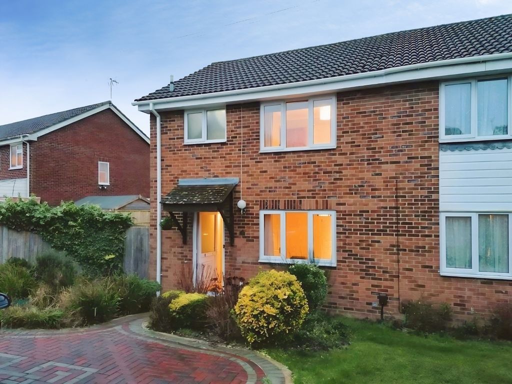 Property photo 1 of 11 Pbox-Img.Jpg