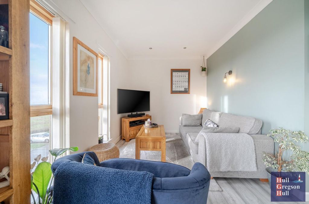 Additional image 5 of 2 bed flat for saleBower Court, Grangecroft Road, Portland DT5