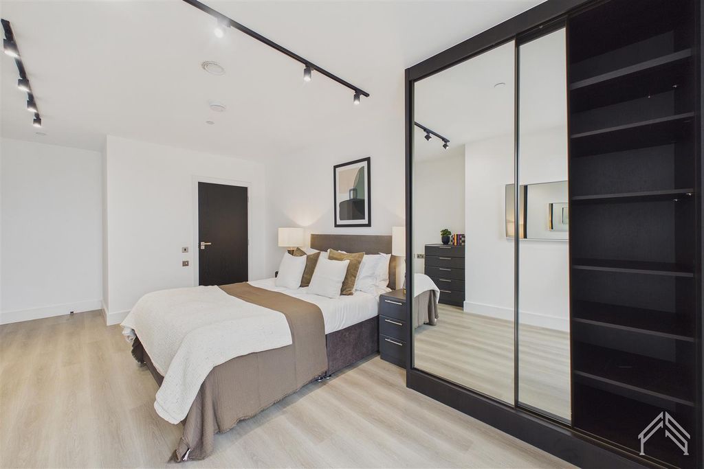 Property photo 3 of 18 3.Jpg