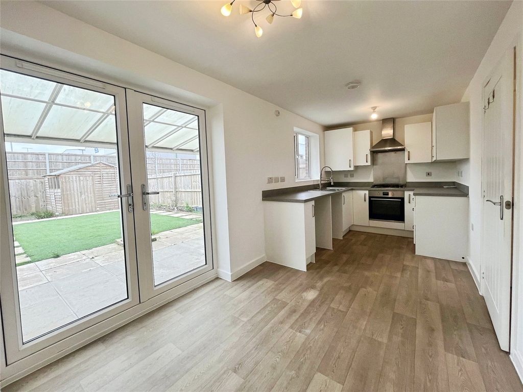 Property photo 3 of 14 Picture No. 34