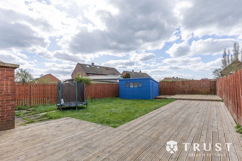 Additional image 25 of 2 bed semi-detached house for saleBevor Crescent, Heckmondwike WF16