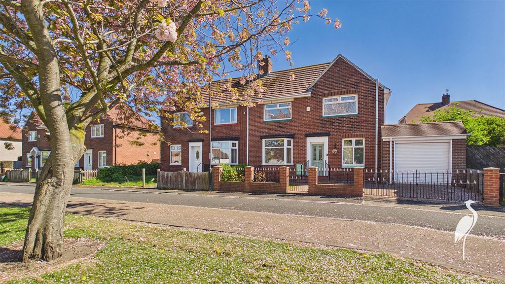 Property photo 1 of 25