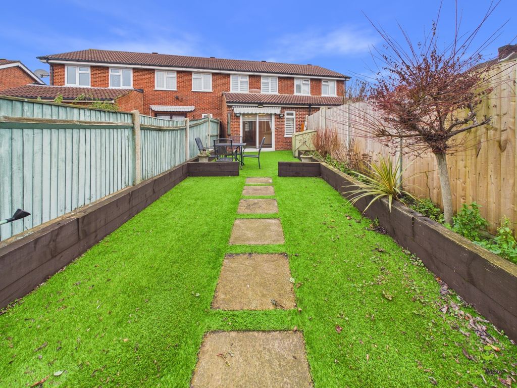 Property photo 2 of 17 Presented By Clinton At Ewemove Bexleyheath And Da