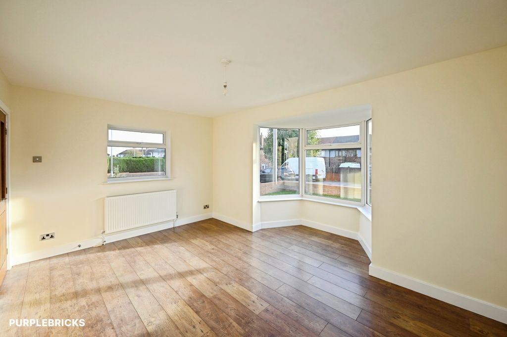 Property photo 3 of 23