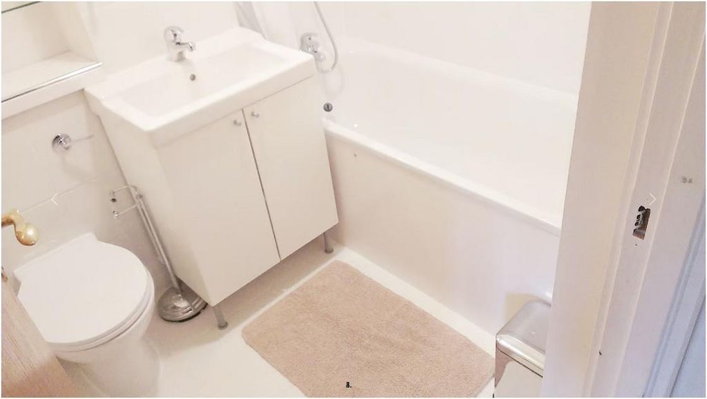 Property photo 3 of 3