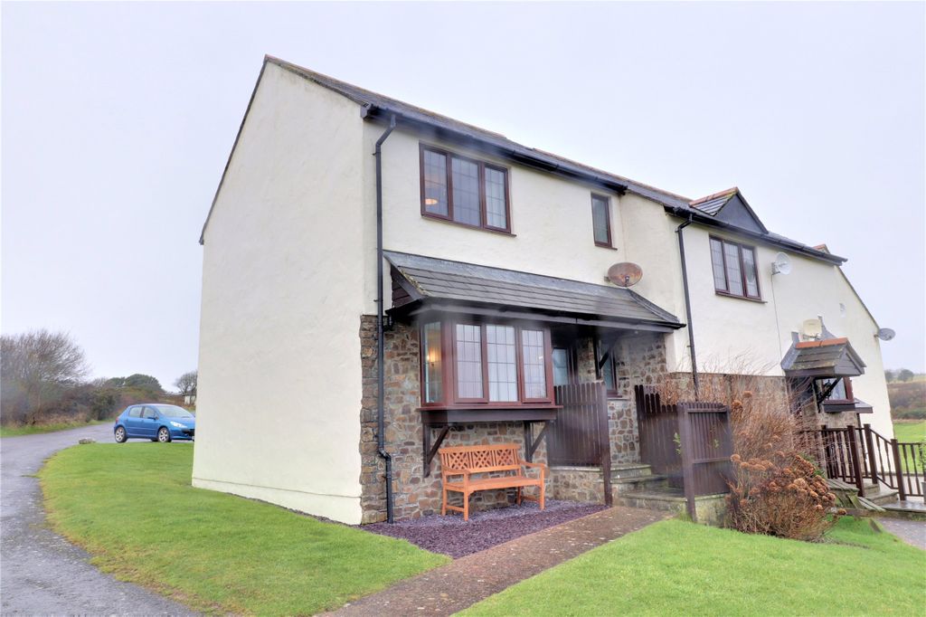 Property photo 1 of 10 Picture No. 01