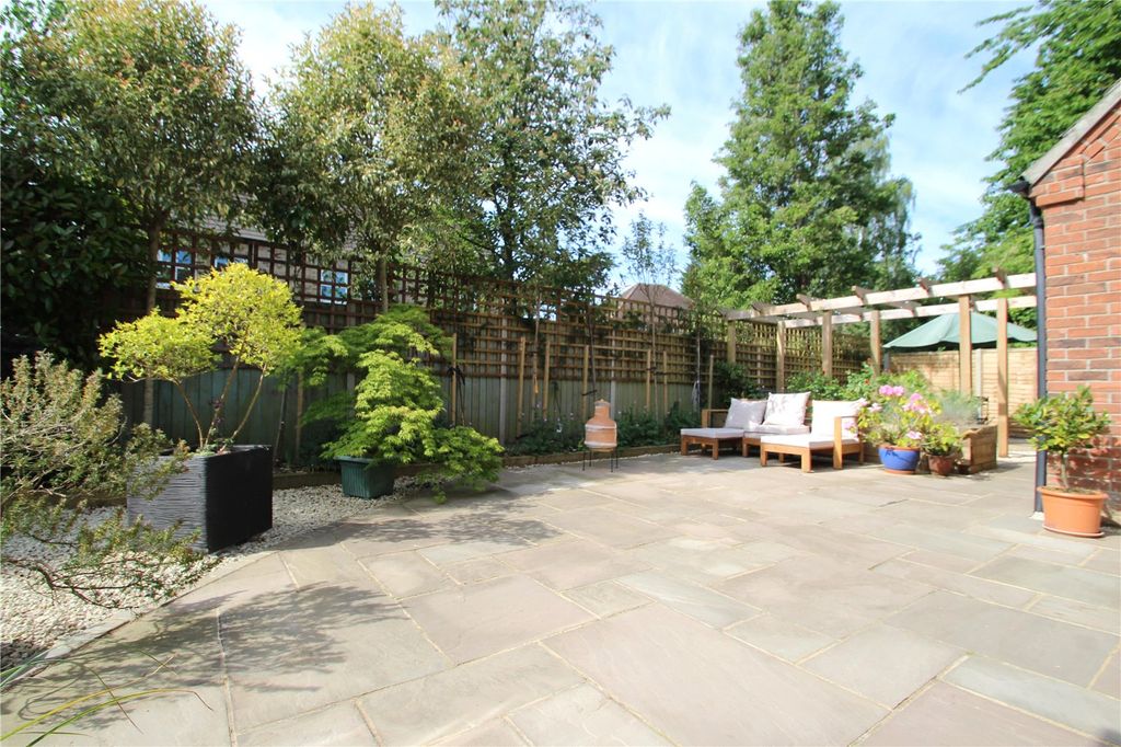 Property photo 1 of 21 Picture No. 29