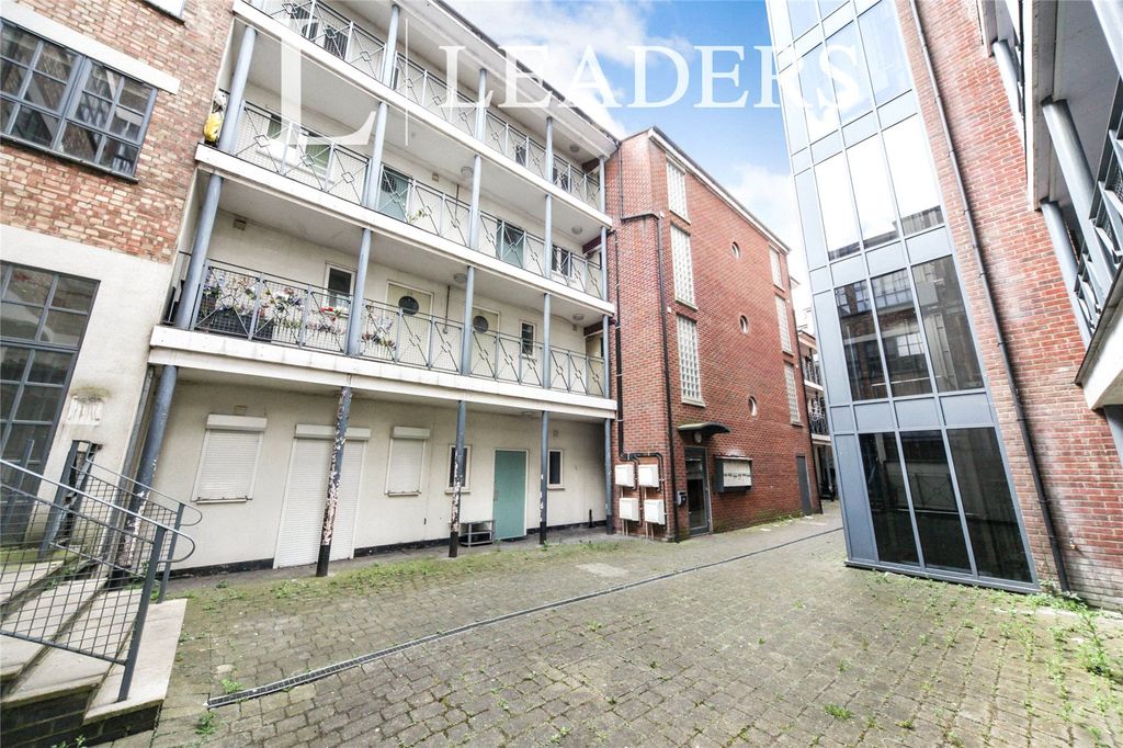 Property photo 1 of 8 Picture No. 02