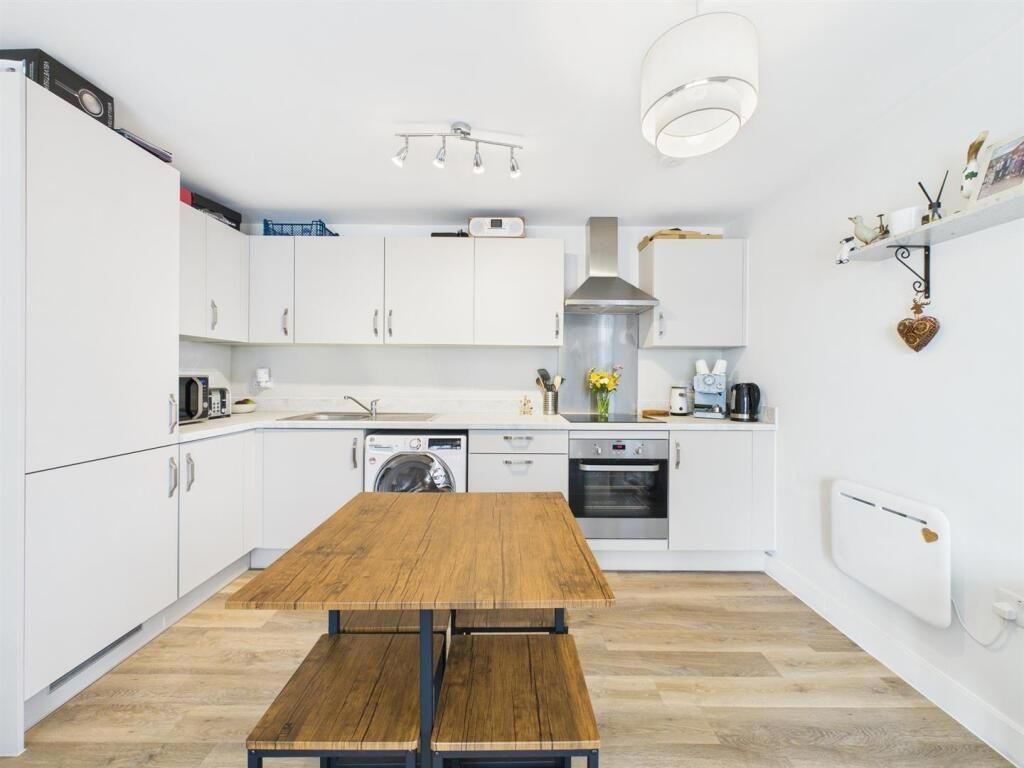 Property photo 2 of 12 Kitchen.Jpg