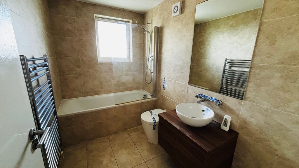 Additional image 12 of 2 bed flat for saleAtlantic House, 1 Ayton Drive, Portland, Dorset DT5