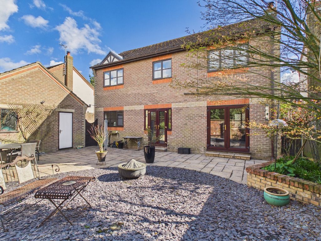 Property photo 1 of 23 5013302