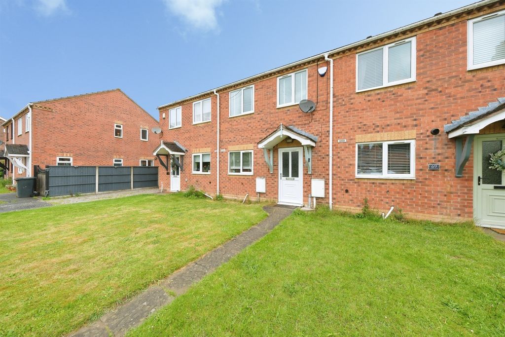 Property photo 2 of 21