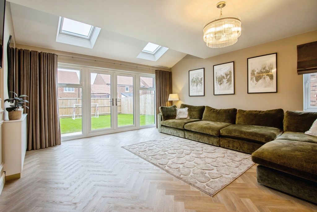 Property photo 2 of 22 Photo