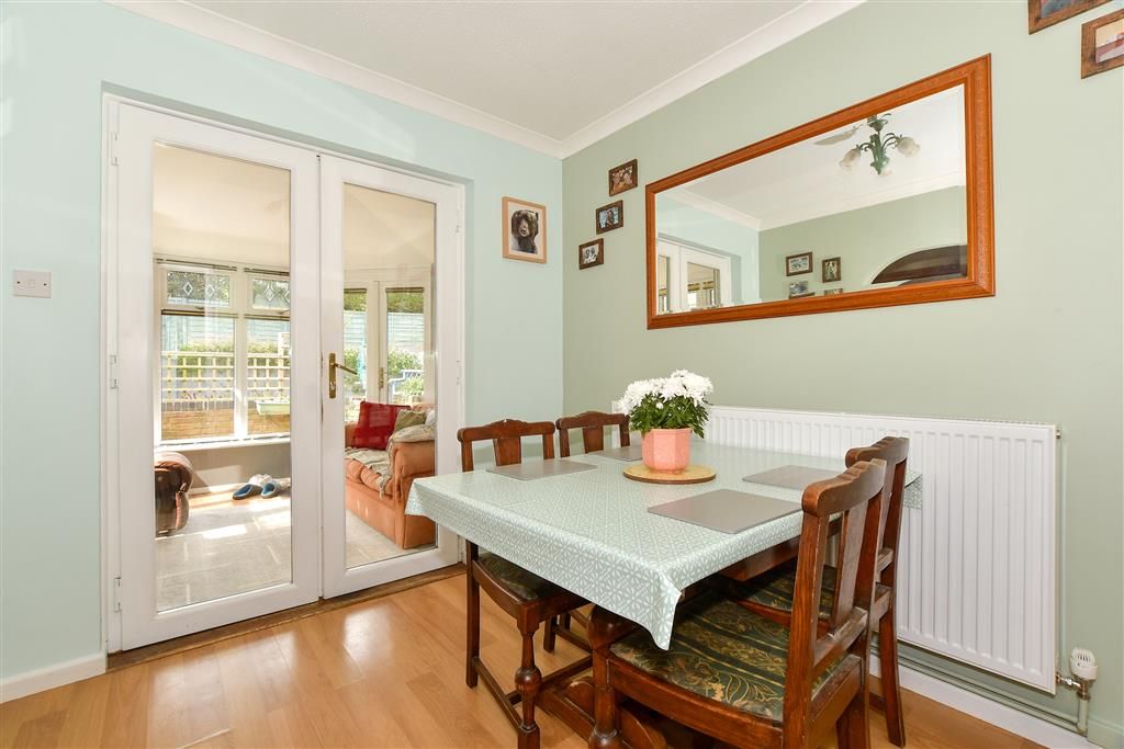 Property photo 1 of 9 Dining Area