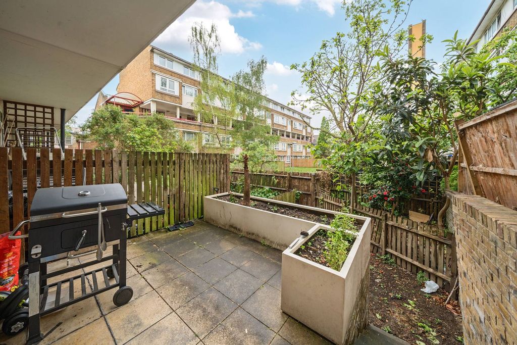 Property photo 3 of 20