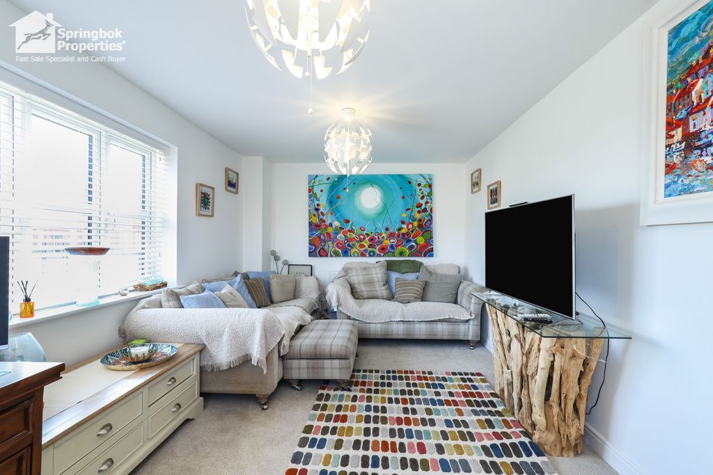 Property photo 2 of 12 Image 1