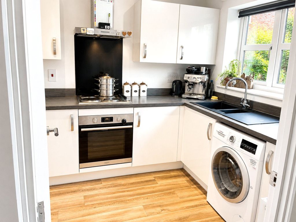 Property photo 3 of 7 Picture No. 02