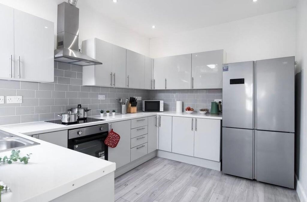 Property photo 1 of 4 Gowan l.Jpg