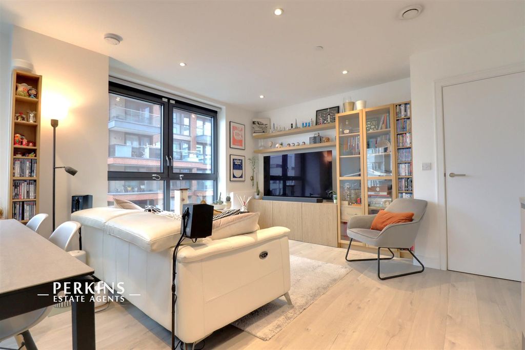 Property photo 1 of 14 Rec.Jpg