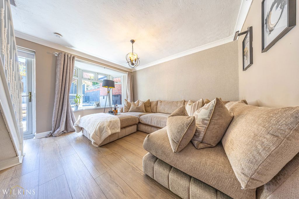 Property photo 2 of 23 Photograph