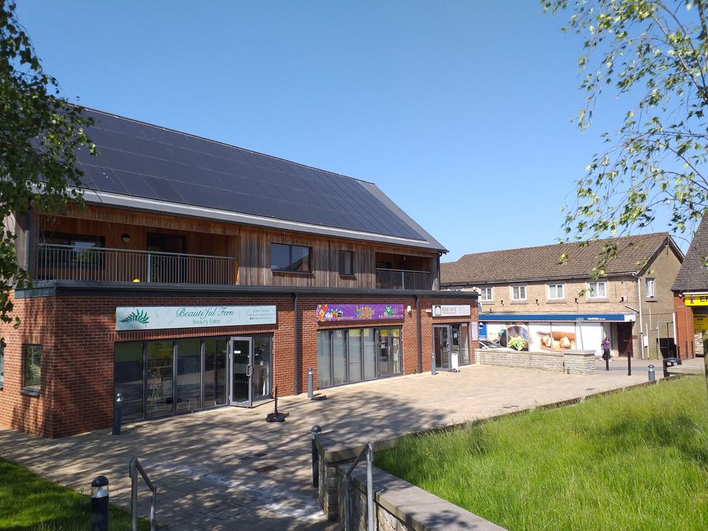 Property photo 1 of 8 Business Unit