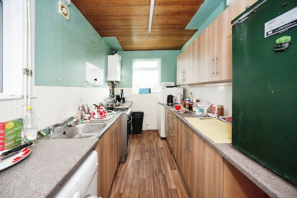 Property photo 2 of 16