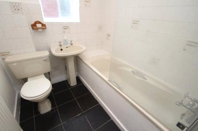 Property photo 2 of 6 Bathroom